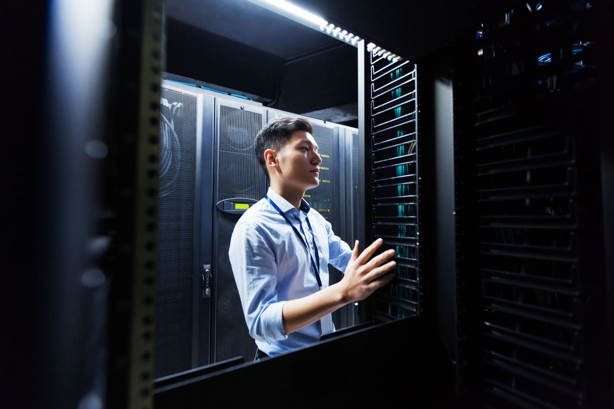 The Challenge of Data Center Staffing